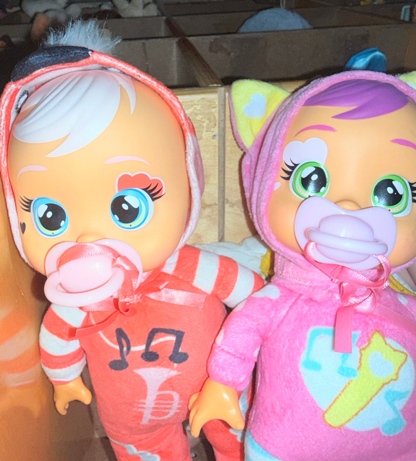 Cry baby dolls set of 2